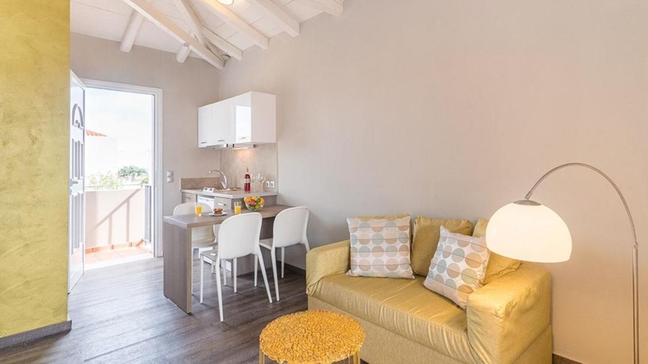 Skala  Blue Jasmine Hotel מראה חיצוני תמונה